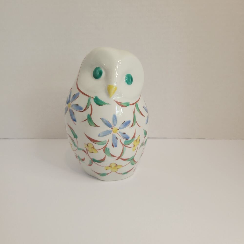 Vintage Japanese Arita Porcelain Owl Figurine – Hand Painted – Leaf Kiln Mark 7"
